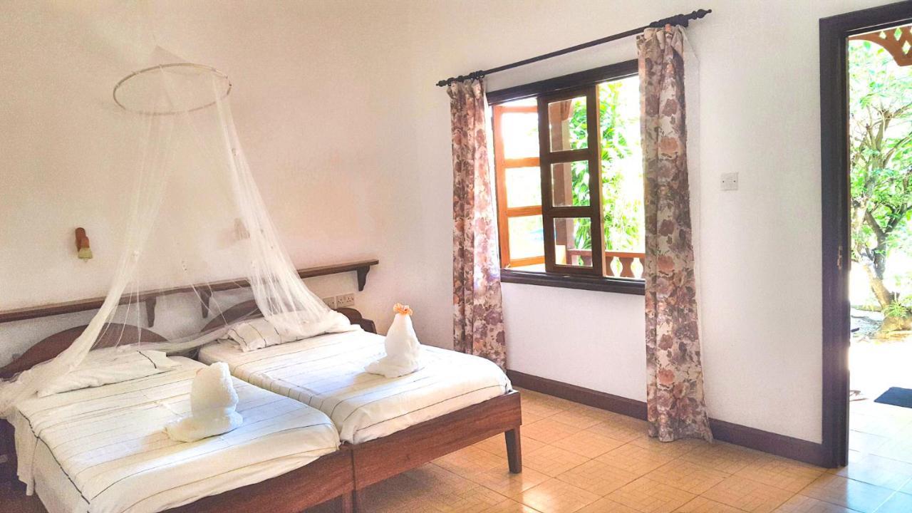 Bernique Guesthouse La Digue  Extérieur photo
